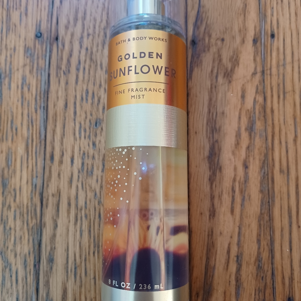 BATH AND BODY WORKS